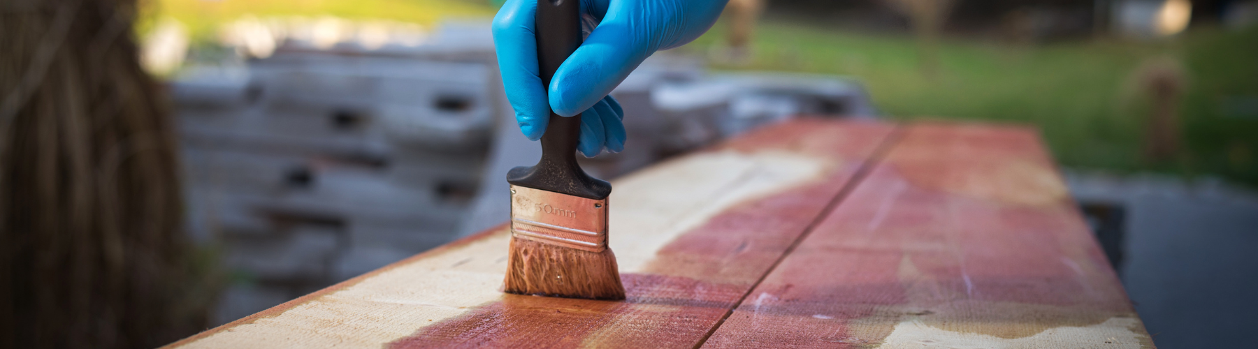 How to Create Beautiful Wood Finishes: Staining, Painting, and Sealing Your Wood Projects