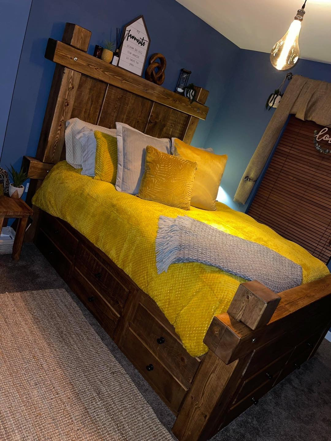 Kings Road Chunky Wood Bed with Drawers